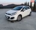 Белый Киа Рио, объемом двигателя 1.4 л и пробегом 299 тыс. км за 7200 $, фото 4 на Automoto.ua