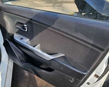 Белый Киа Рио, объемом двигателя 1.59 л и пробегом 200 тыс. км за 3200 $, фото 10 на Automoto.ua