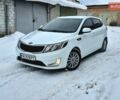 Білий Кіа Ріо, об'ємом двигуна 1.4 л та пробігом 132 тис. км за 8800 $, фото 66 на Automoto.ua