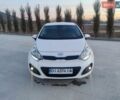 Белый Киа Рио, объемом двигателя 1.4 л и пробегом 299 тыс. км за 7200 $, фото 6 на Automoto.ua