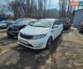 Білий Кіа Ріо, об'ємом двигуна 1.59 л та пробігом 200 тис. км за 2999 $, фото 7 на Automoto.ua
