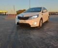 Білий Кіа Ріо, об'ємом двигуна 1.4 л та пробігом 160 тис. км за 8500 $, фото 5 на Automoto.ua