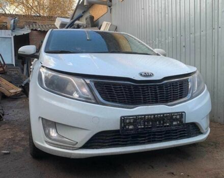 Білий Кіа Ріо, об'ємом двигуна 0 л та пробігом 170 тис. км за 2013 $, фото 1 на Automoto.ua