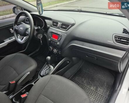 Белый Киа Рио, объемом двигателя 1.4 л и пробегом 132 тыс. км за 8999 $, фото 53 на Automoto.ua