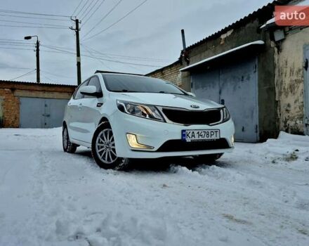 Білий Кіа Ріо, об'ємом двигуна 1.4 л та пробігом 132 тис. км за 8800 $, фото 72 на Automoto.ua