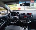 Белый Киа Рио, объемом двигателя 1.4 л и пробегом 299 тыс. км за 7200 $, фото 9 на Automoto.ua