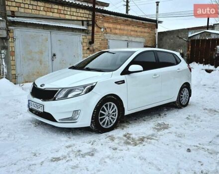 Білий Кіа Ріо, об'ємом двигуна 1.4 л та пробігом 132 тис. км за 8800 $, фото 8 на Automoto.ua