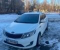 Белый Киа Рио, объемом двигателя 1.4 л и пробегом 184 тыс. км за 7000 $, фото 2 на Automoto.ua