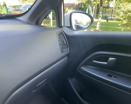 Белый Киа Рио, объемом двигателя 0 л и пробегом 127 тыс. км за 6999 $, фото 9 на Automoto.ua