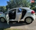 Білий Кіа Ріо, об'ємом двигуна 1.6 л та пробігом 100 тис. км за 9000 $, фото 4 на Automoto.ua