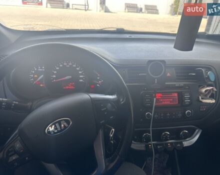 Білий Кіа Ріо, об'ємом двигуна 1.12 л та пробігом 289 тис. км за 5800 $, фото 4 на Automoto.ua
