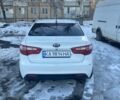 Белый Киа Рио, объемом двигателя 1.4 л и пробегом 184 тыс. км за 6500 $, фото 4 на Automoto.ua