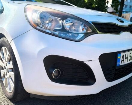 Білий Кіа Ріо, об'ємом двигуна 1.6 л та пробігом 100 тис. км за 8500 $, фото 9 на Automoto.ua