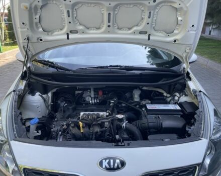Белый Киа Рио, объемом двигателя 0 л и пробегом 127 тыс. км за 6999 $, фото 7 на Automoto.ua