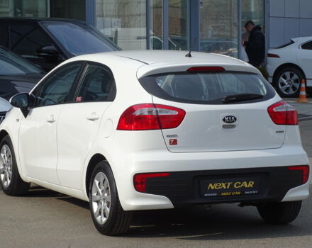 Белый Киа Рио, объемом двигателя 1.1 л и пробегом 72 тыс. км за 8900 $, фото 10 на Automoto.ua