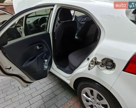 Белый Киа Рио, объемом двигателя 1.4 л и пробегом 78 тыс. км за 12345 $, фото 36 на Automoto.ua