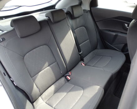 Белый Киа Рио, объемом двигателя 1.1 л и пробегом 72 тыс. км за 8900 $, фото 52 на Automoto.ua