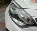 Белый Киа Рио, объемом двигателя 1.4 л и пробегом 78 тыс. км за 12345 $, фото 12 на Automoto.ua