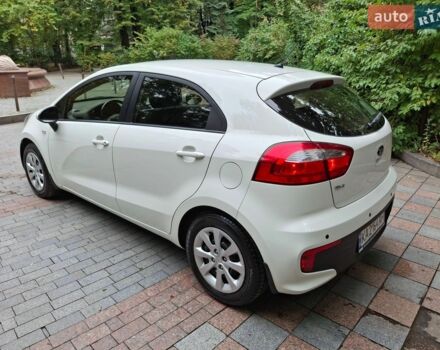 Белый Киа Рио, объемом двигателя 1.4 л и пробегом 78 тыс. км за 12345 $, фото 2 на Automoto.ua