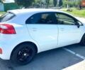 Белый Киа Рио, объемом двигателя 1.6 л и пробегом 120 тыс. км за 9000 $, фото 4 на Automoto.ua