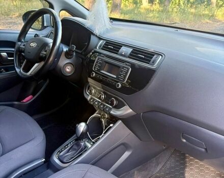 Белый Киа Рио, объемом двигателя 1.4 л и пробегом 82 тыс. км за 12700 $, фото 7 на Automoto.ua