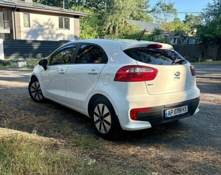 Белый Киа Рио, объемом двигателя 1.4 л и пробегом 82 тыс. км за 12700 $, фото 5 на Automoto.ua