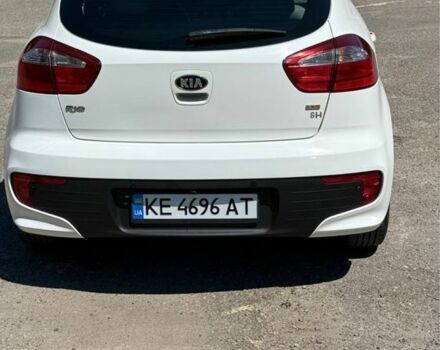Білий Кіа Ріо, об'ємом двигуна 1.6 л та пробігом 101 тис. км за 8500 $, фото 8 на Automoto.ua