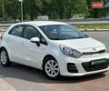 Белый Киа Рио, объемом двигателя 1.4 л и пробегом 115 тыс. км за 7500 $, фото 5 на Automoto.ua
