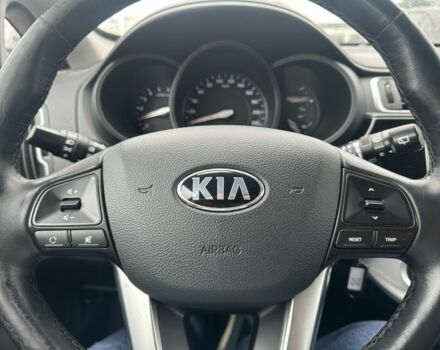 Білий Кіа Ріо, об'ємом двигуна 1.4 л та пробігом 115 тис. км за 7500 $, фото 18 на Automoto.ua