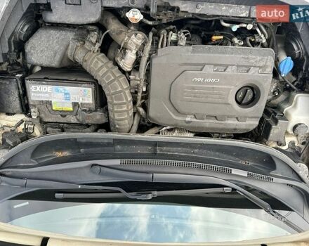 Белый Киа Рио, объемом двигателя 1.4 л и пробегом 115 тыс. км за 7500 $, фото 30 на Automoto.ua