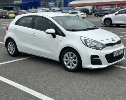 Білий Кіа Ріо, об'ємом двигуна 1.4 л та пробігом 115 тис. км за 7500 $, фото 2 на Automoto.ua