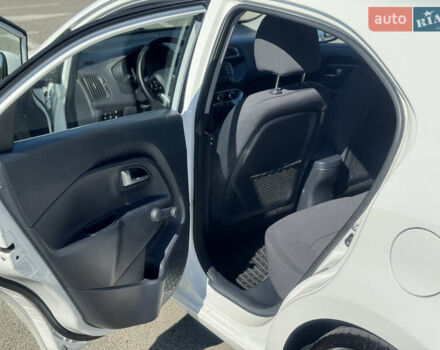 Киа Рио 2016 в Киеве на Automoto.ua Белый Киа Рио, объемом двигателя 1.4 л и пробегом 107 тыс. км за 9500 $, фото 14 на Automoto.ua