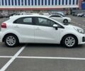 Білий Кіа Ріо, об'ємом двигуна 1.4 л та пробігом 115 тис. км за 7500 $, фото 3 на Automoto.ua