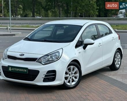 Белый Киа Рио, объемом двигателя 1.4 л и пробегом 115 тыс. км за 7500 $, фото 1 на Automoto.ua