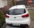 Белый Киа Рио, объемом двигателя 1.37 л и пробегом 98 тыс. км за 13500 $, фото 9 на Automoto.ua