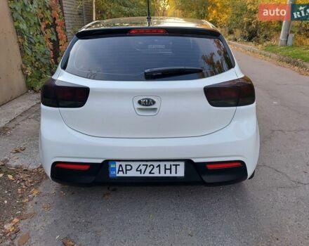 Белый Киа Рио, объемом двигателя 1.2 л и пробегом 13 тыс. км за 10999 $, фото 19 на Automoto.ua