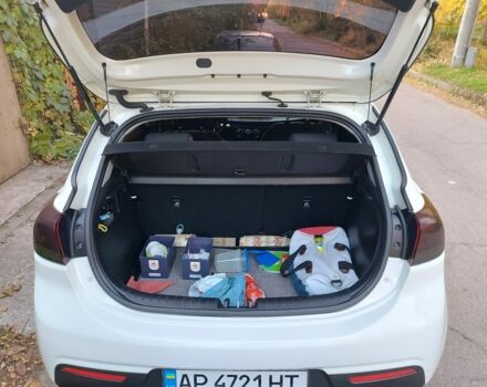 Белый Киа Рио, объемом двигателя 1.2 л и пробегом 136 тыс. км за 10999 $, фото 16 на Automoto.ua