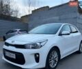Білий Кіа Ріо, об'ємом двигуна 1.4 л та пробігом 89 тис. км за 13400 $, фото 12 на Automoto.ua