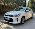 Белый Киа Рио, объемом двигателя 1.4 л и пробегом 193 тыс. км за 8000 $, фото 1 на Automoto.ua