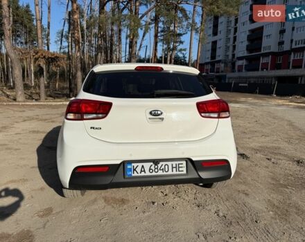 Белый Киа Рио, объемом двигателя 1.4 л и пробегом 138 тыс. км за 12000 $, фото 7 на Automoto.ua