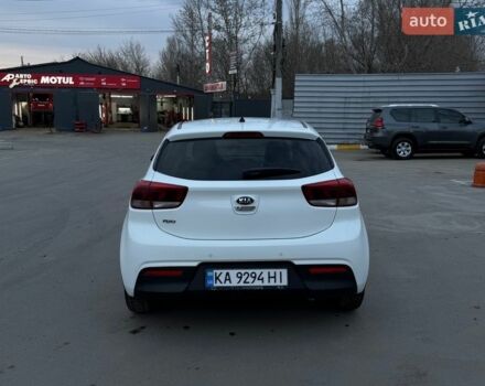 Белый Киа Рио, объемом двигателя 1.4 л и пробегом 89 тыс. км за 13500 $, фото 1 на Automoto.ua