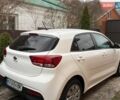 Белый Киа Рио, объемом двигателя 1.37 л и пробегом 98 тыс. км за 13500 $, фото 4 на Automoto.ua
