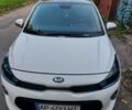 Білий Кіа Ріо, об'ємом двигуна 1.2 л та пробігом 136 тис. км за 9999 $, фото 1 на Automoto.ua