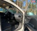 Белый Киа Рио, объемом двигателя 1.4 л и пробегом 150 тыс. км за 11000 $, фото 7 на Automoto.ua