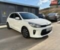 Белый Киа Рио, объемом двигателя 1.37 л и пробегом 150 тыс. км за 11000 $, фото 3 на Automoto.ua