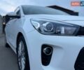 Білий Кіа Ріо, об'ємом двигуна 1.4 л та пробігом 89 тис. км за 13400 $, фото 17 на Automoto.ua