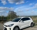 Белый Киа Рио, объемом двигателя 1.25 л и пробегом 69 тыс. км за 8500 $, фото 2 на Automoto.ua