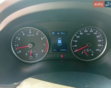Білий Кіа Ріо, об'ємом двигуна 1.37 л та пробігом 90 тис. км за 12950 $, фото 20 на Automoto.ua