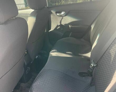 Белый Киа Рио, объемом двигателя 1.25 л и пробегом 69 тыс. км за 8500 $, фото 8 на Automoto.ua