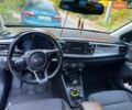 Білий Кіа Ріо, об'ємом двигуна 1.2 л та пробігом 136 тис. км за 9999 $, фото 7 на Automoto.ua
